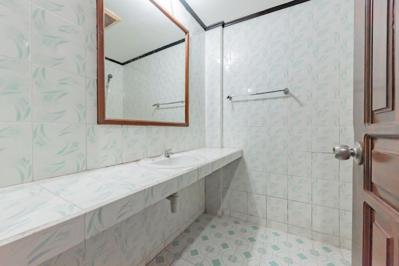 Reddoorz Near Plaza Balikpapan Hotell Eksteriør bilde